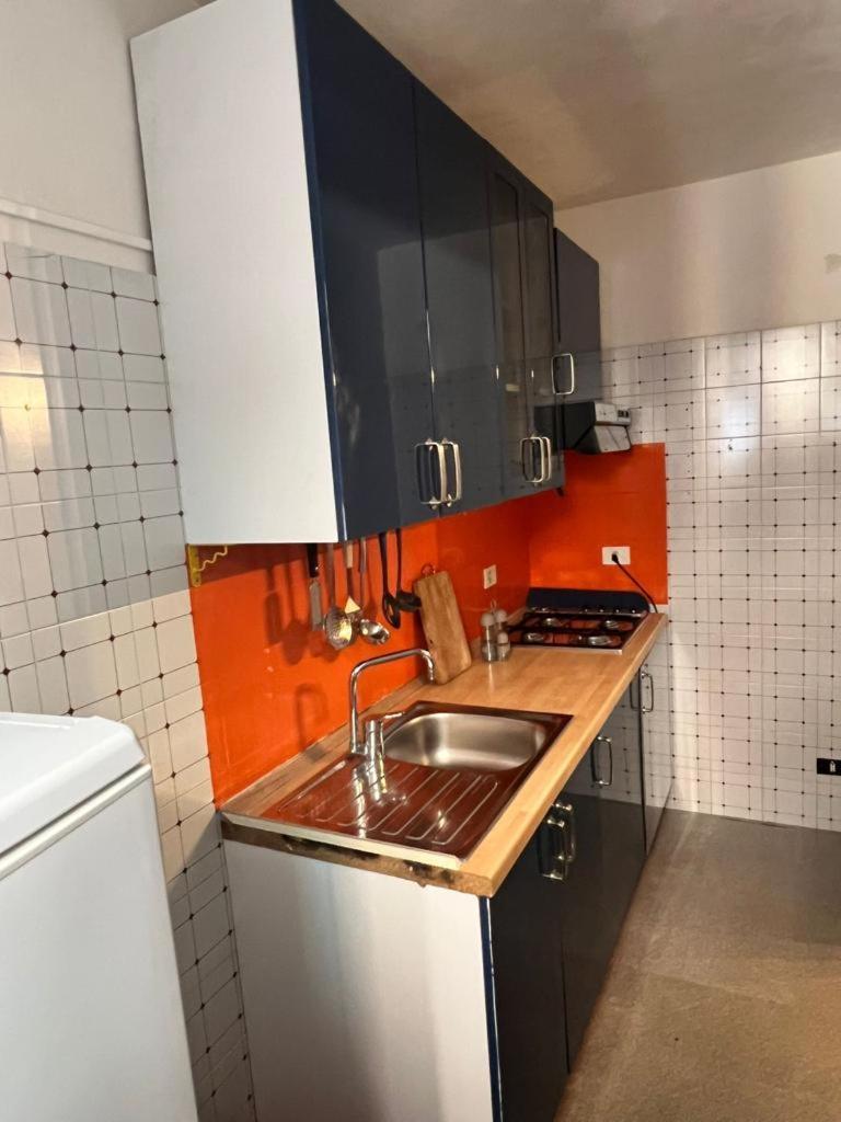 Amira Apartments Trapani Bilik gambar