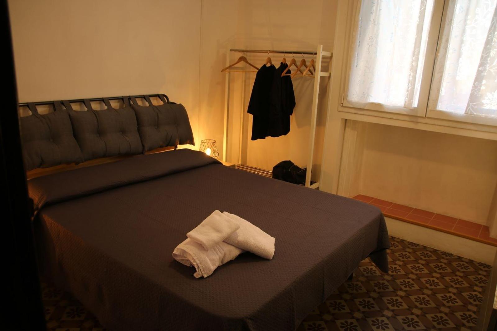 Amira Apartments Trapani Bilik gambar