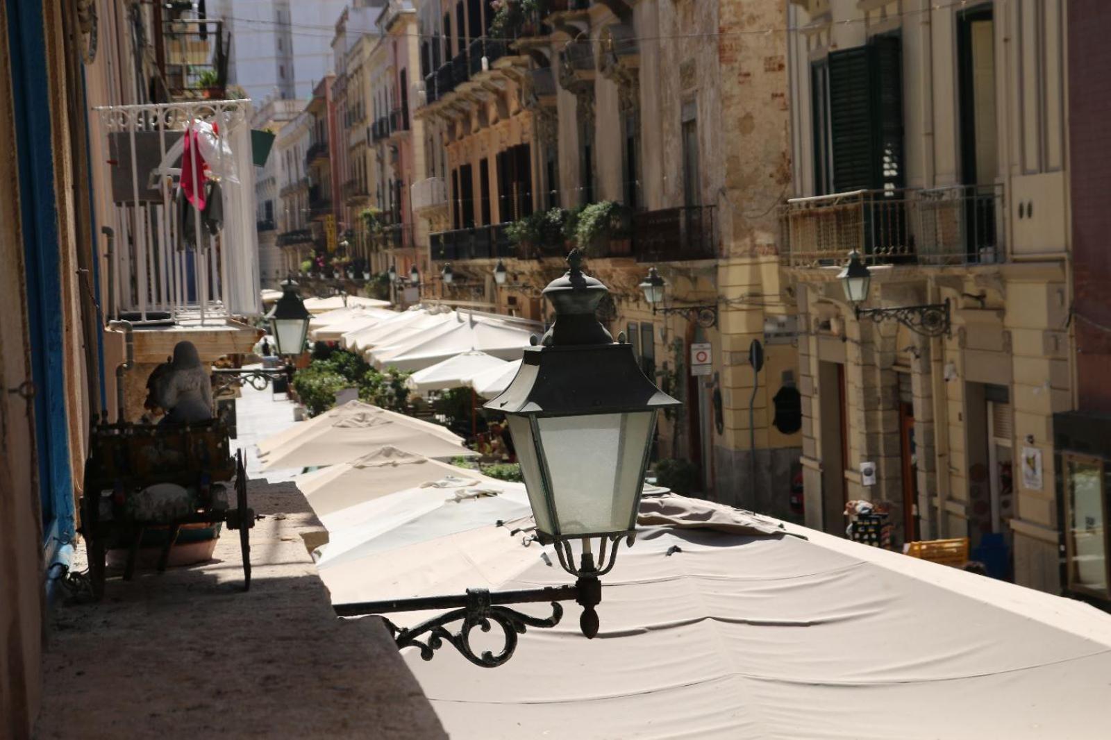 Amira Apartments Trapani Bilik gambar